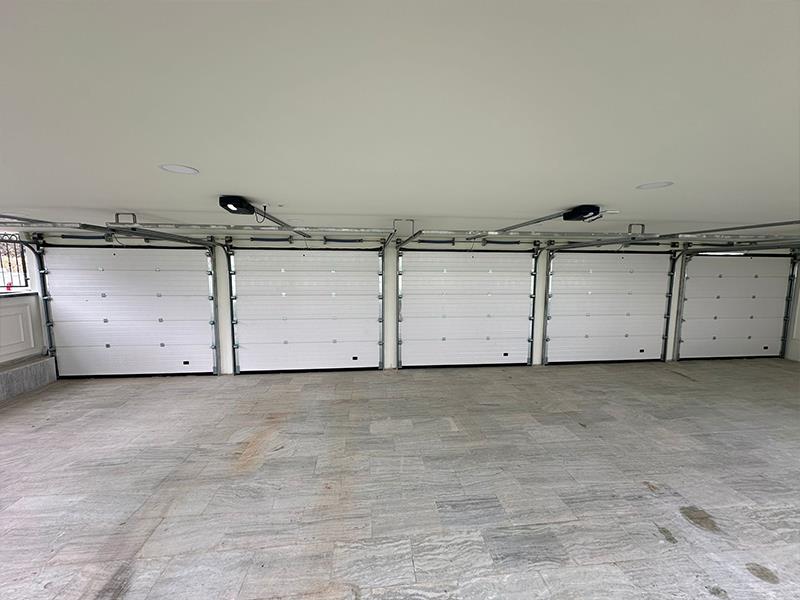 Endüstriyel Kapılar 