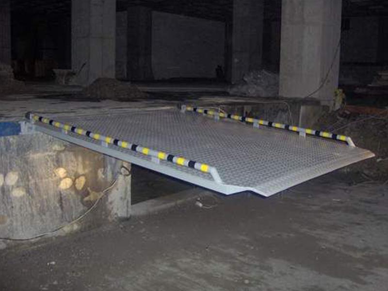 Yükleme Rampa ve Körük